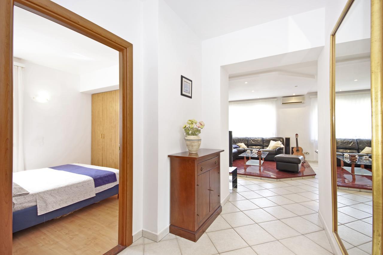 D & J Apartment Split Luaran gambar